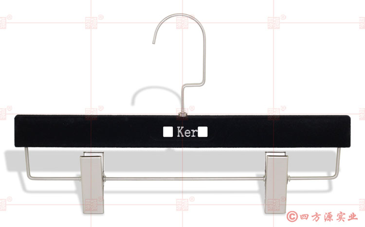 植绒塑料裤夹配五金夹